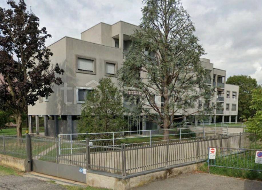 appartamento in vendita a Busto Garolfo in zona Olcella