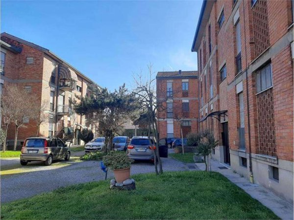 appartamento in vendita a Busto Garolfo in zona Olcella