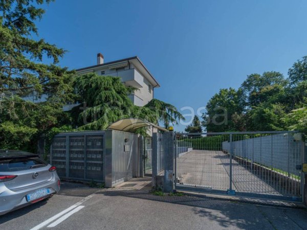 appartamento in vendita a Busto Garolfo