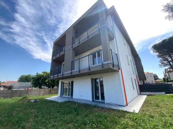 appartamento in vendita a Busto Garolfo