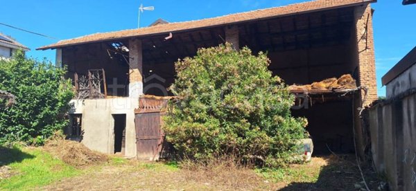 casa indipendente in vendita a Busto Garolfo in zona Olcella