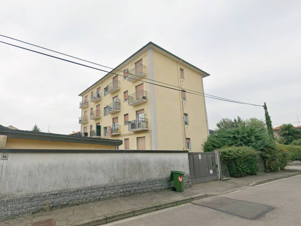 appartamento in vendita a Busto Garolfo in zona Olcella