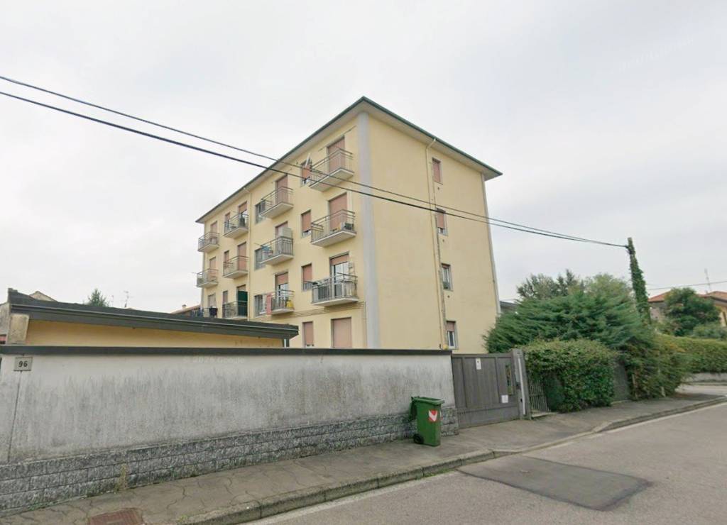 appartamento in vendita a Busto Garolfo in zona Olcella