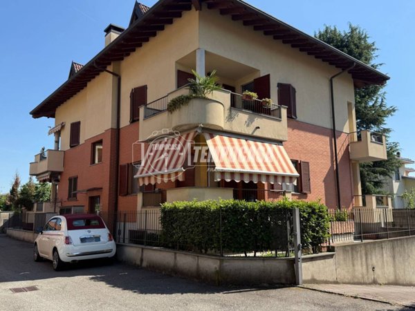 appartamento in vendita a Busto Garolfo in zona Olcella
