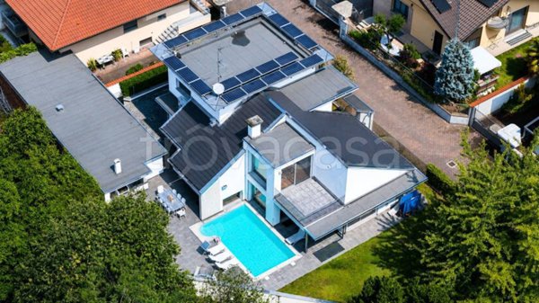 casa indipendente in vendita a Busto Garolfo in zona Olcella