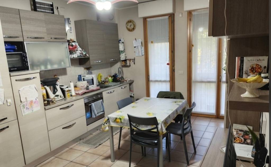 appartamento in vendita a Busto Garolfo in zona Olcella