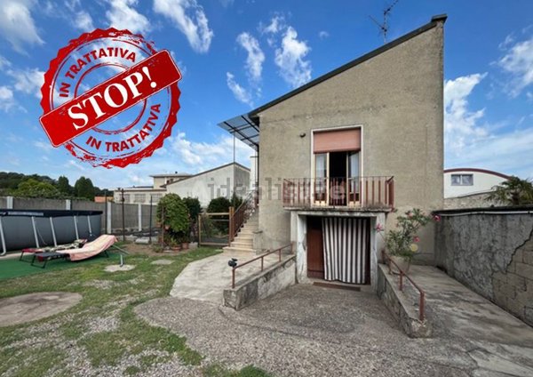 casa indipendente in vendita a Busto Garolfo in zona Olcella