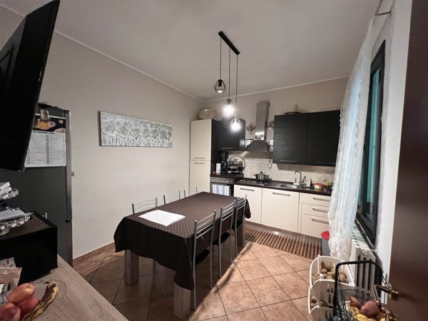 casa indipendente in vendita a Busto Garolfo in zona Olcella