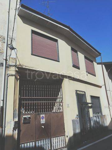 appartamento in vendita a Busto Garolfo