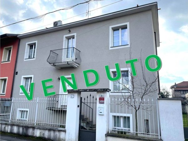 casa indipendente in vendita a Busto Garolfo in zona Olcella