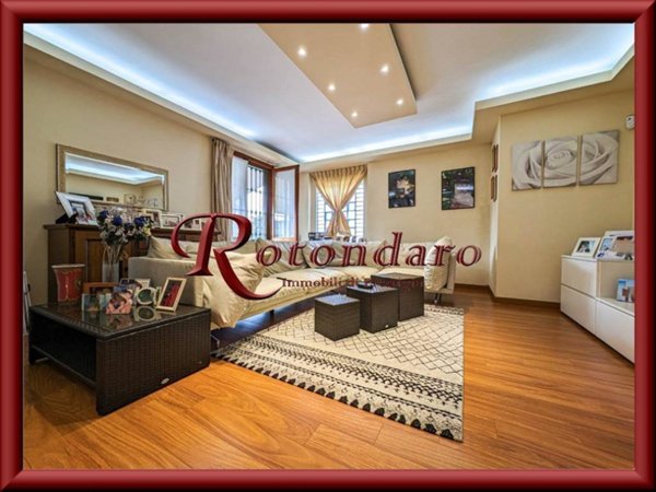 casa indipendente in vendita a Calvignasco in zona Bettola