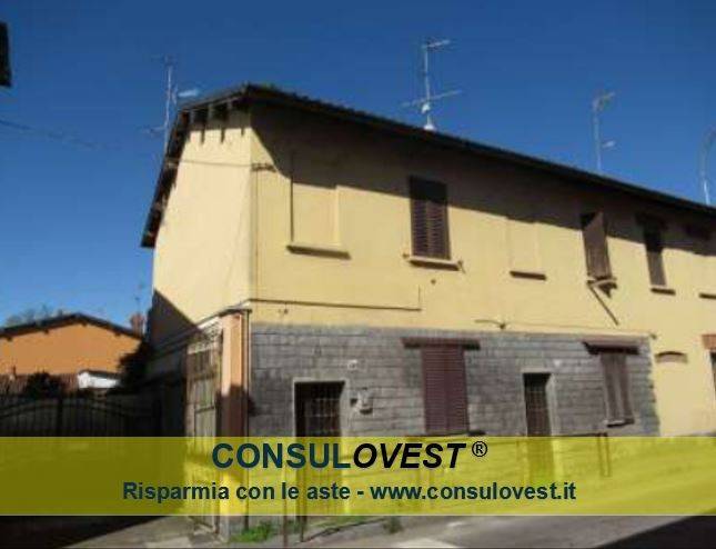 casa indipendente in vendita a Calvignasco in zona Bettola