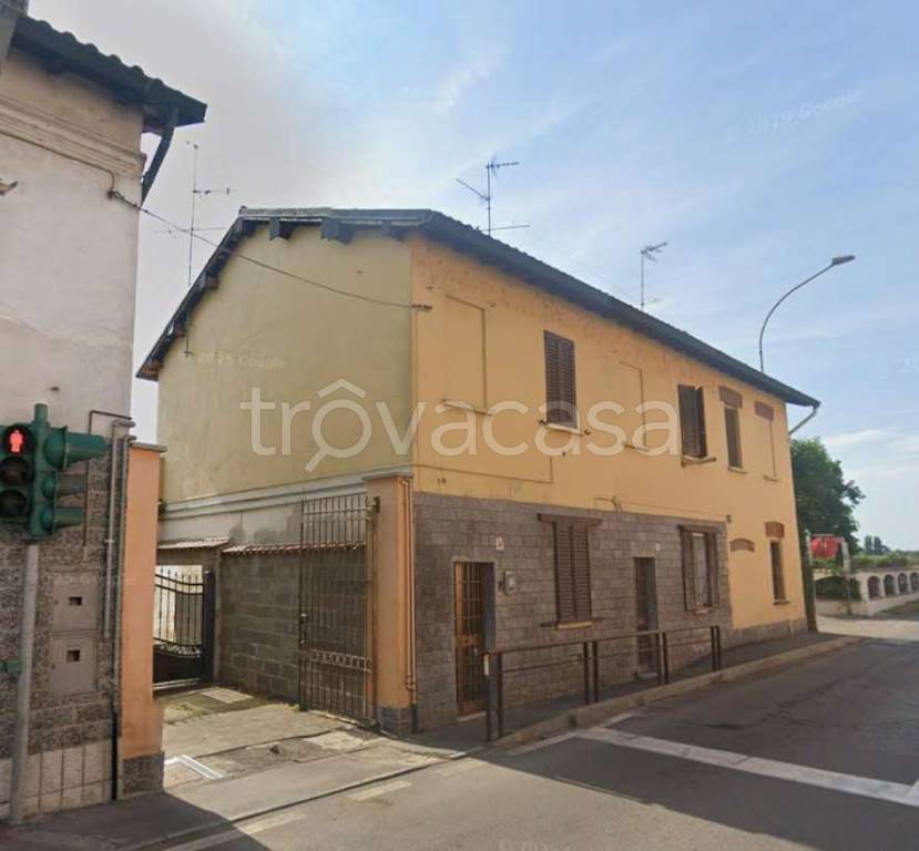 appartamento in vendita a Calvignasco in zona Bettola