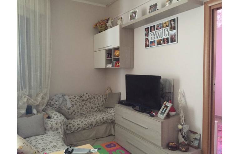 appartamento in vendita a Calvignasco in zona Bettola