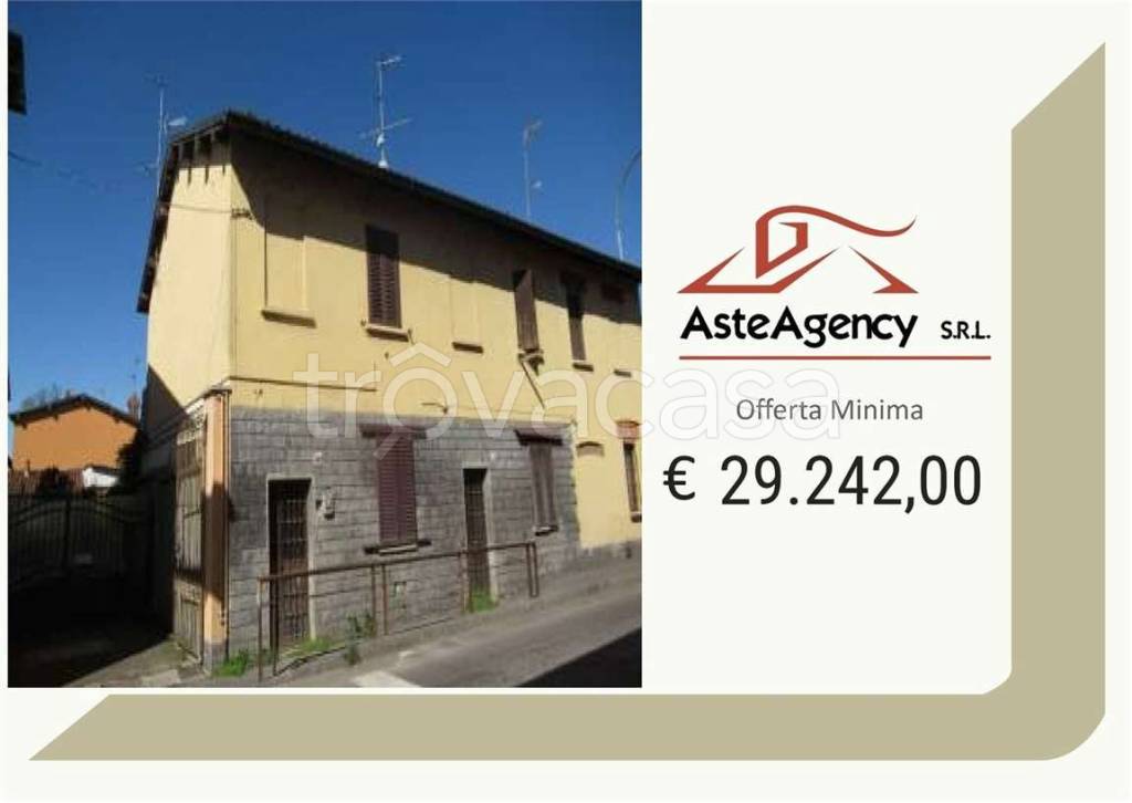 casa indipendente in vendita a Calvignasco in zona Bettola