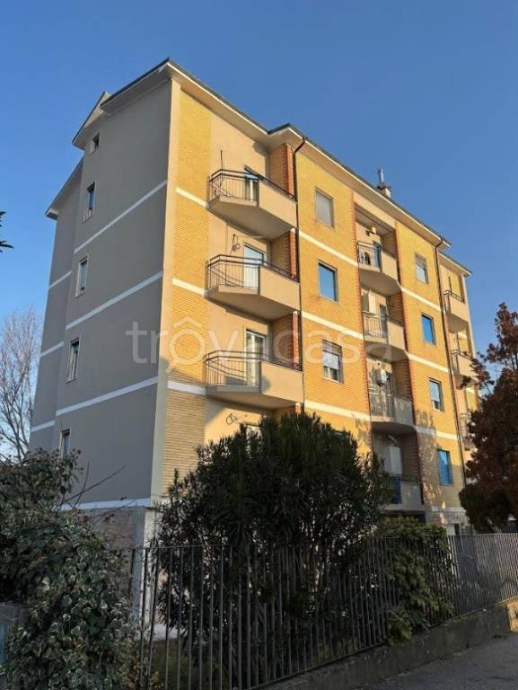 appartamento in vendita a Calvignasco in zona Bettola