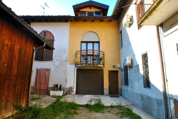 casa indipendente in vendita a Cambiago