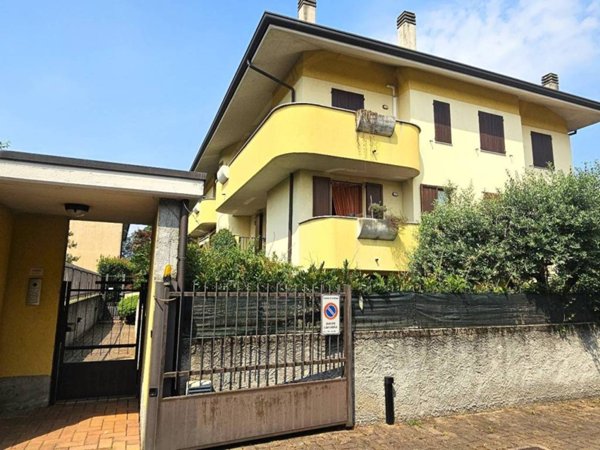 appartamento in vendita a Cambiago