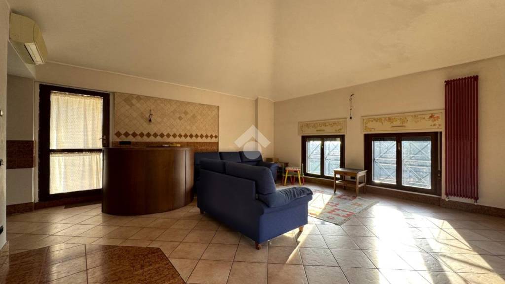 appartamento in vendita a Cambiago