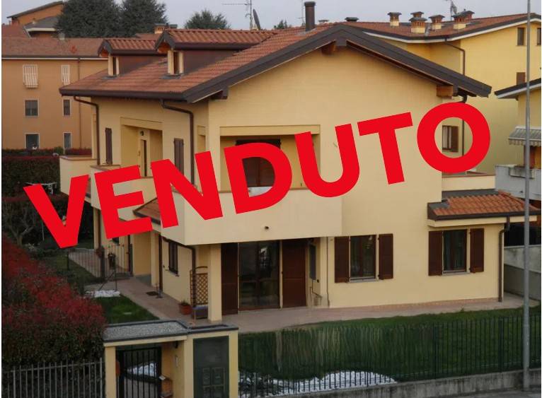 appartamento in vendita a Cambiago