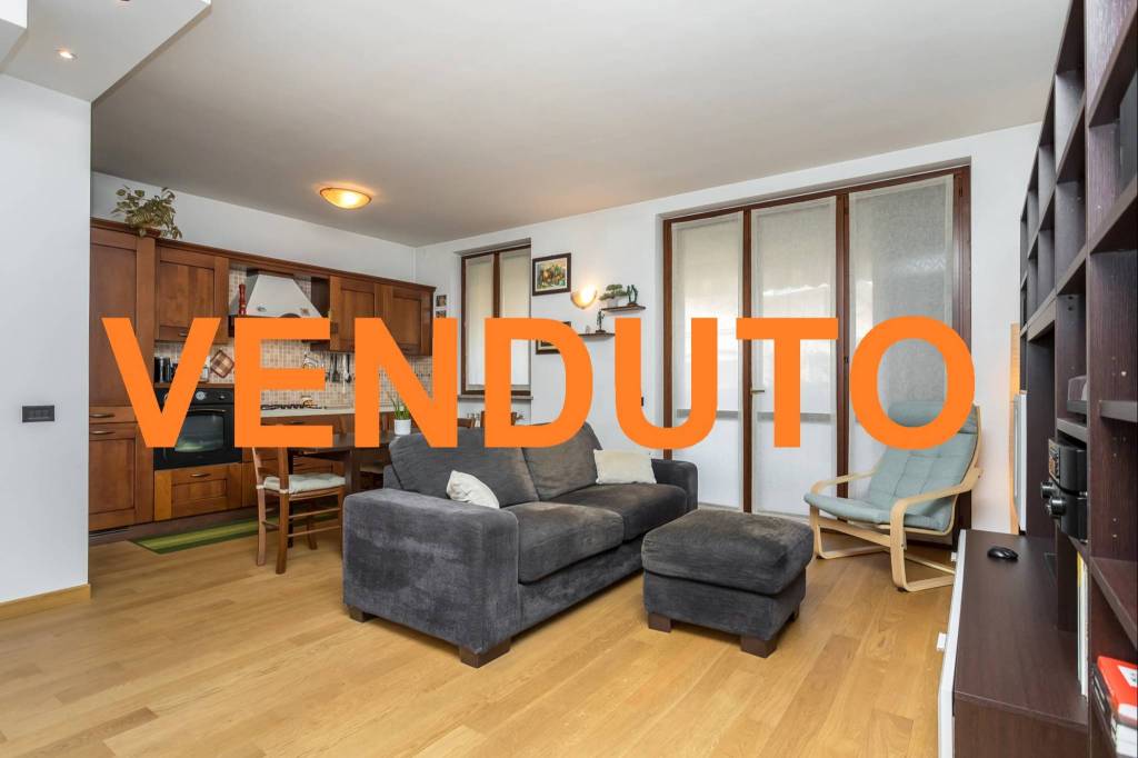 appartamento in vendita a Cambiago