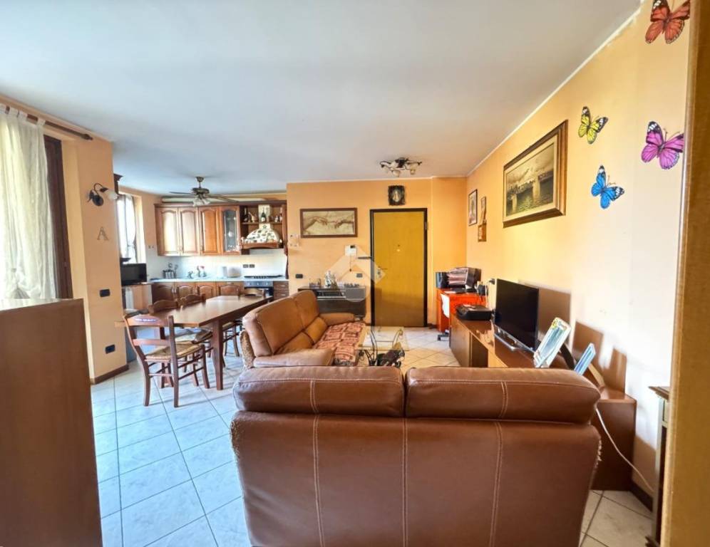 appartamento in vendita a Cambiago