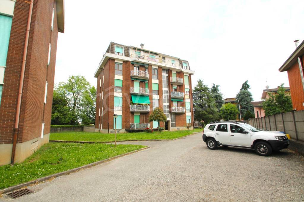 appartamento in vendita a Cambiago