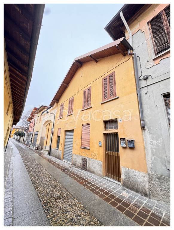 negozio in vendita a Cambiago