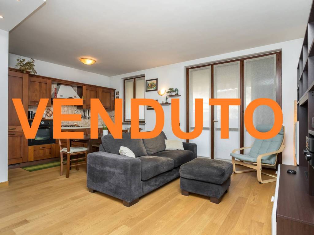 appartamento in vendita a Cambiago