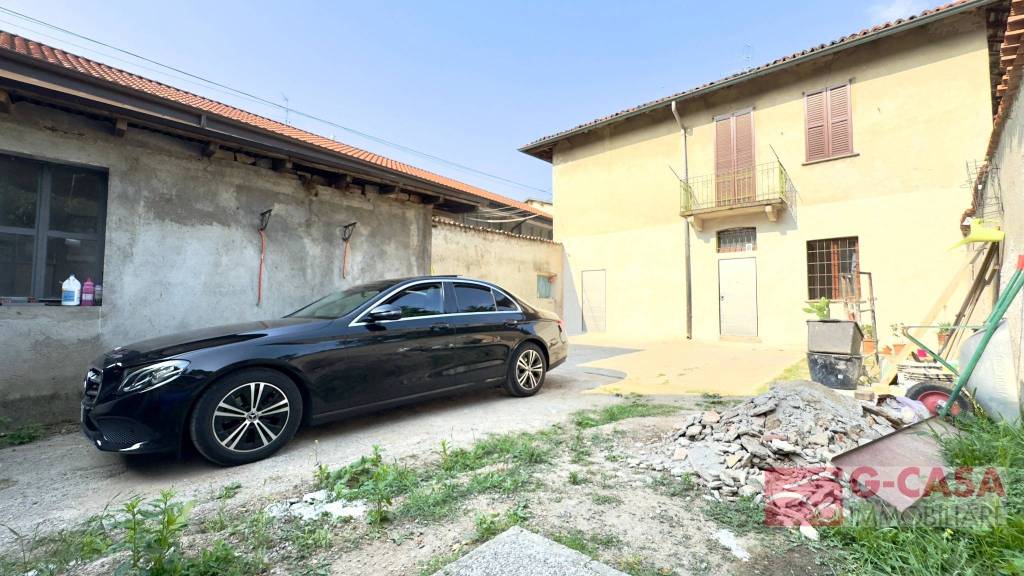 appartamento in vendita a Cambiago