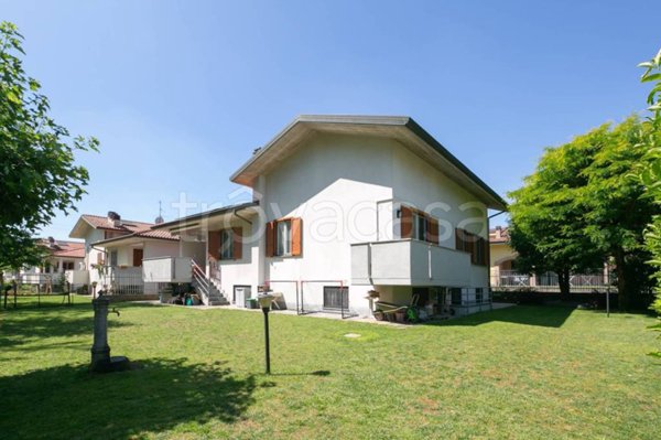 casa indipendente in vendita a Cambiago