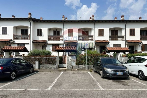 casa indipendente in vendita a Cambiago
