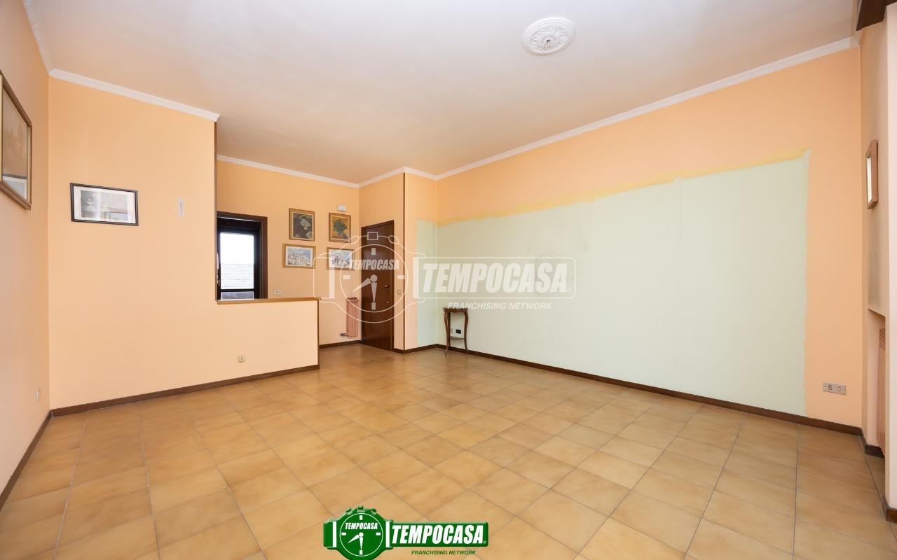 appartamento in vendita a Cambiago