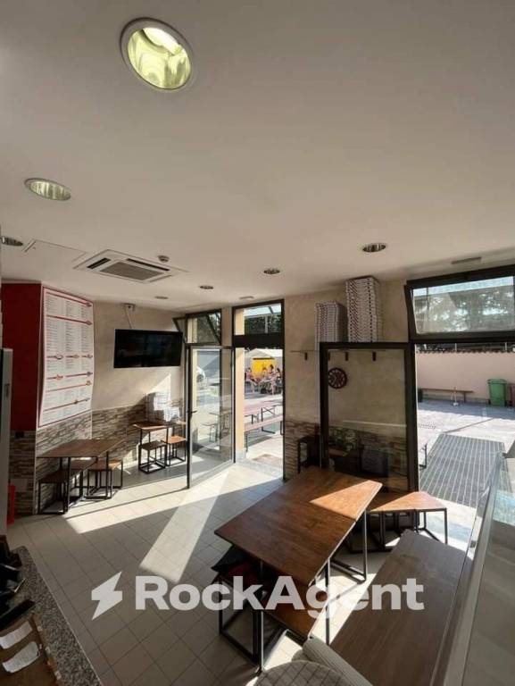 negozio in vendita a Cambiago