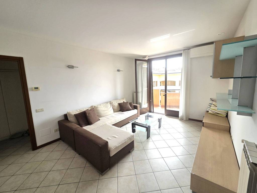 appartamento in vendita a Cambiago