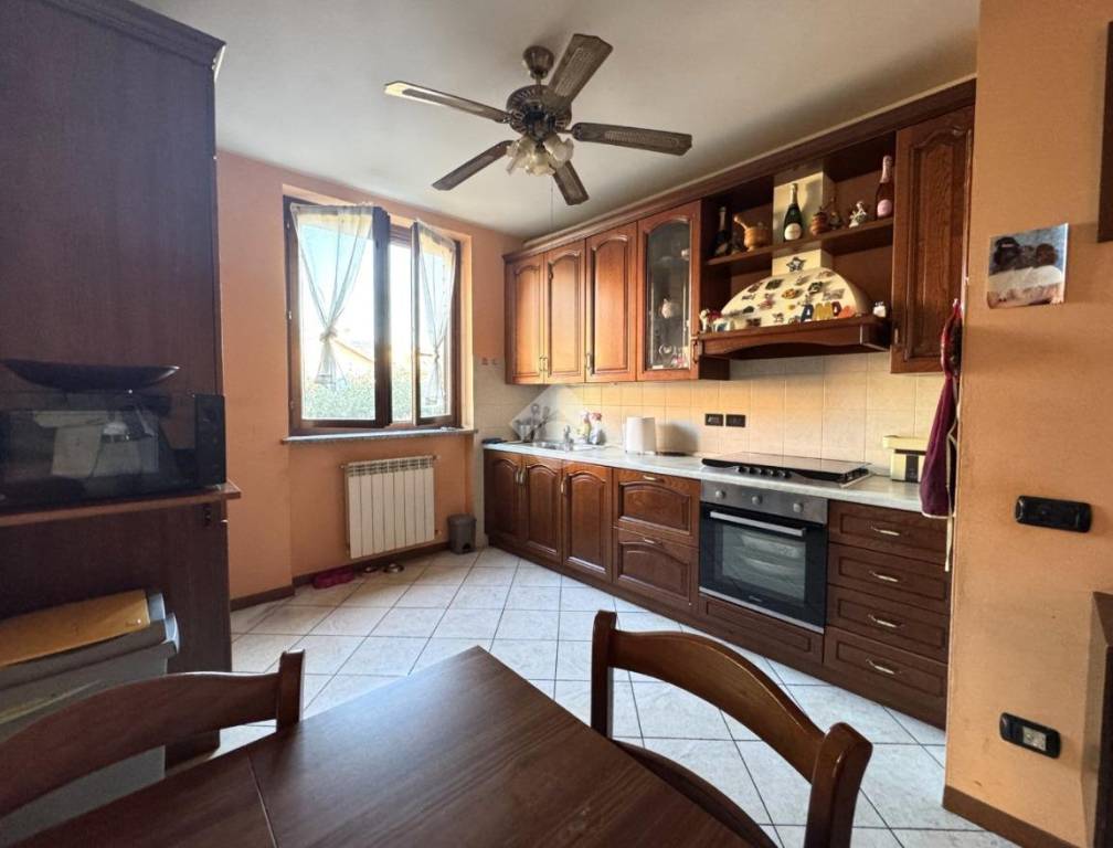 appartamento in vendita a Cambiago