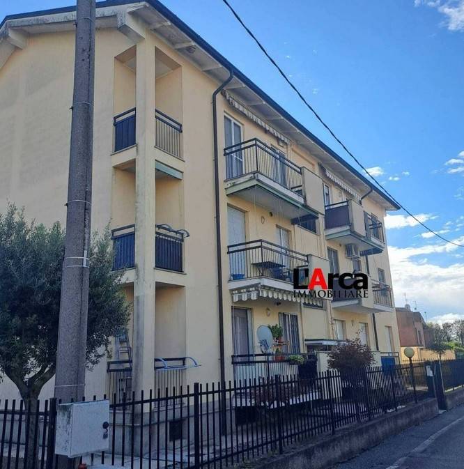 appartamento in vendita a Cambiago
