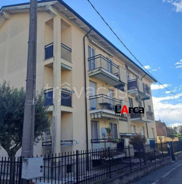 appartamento in vendita a Cambiago