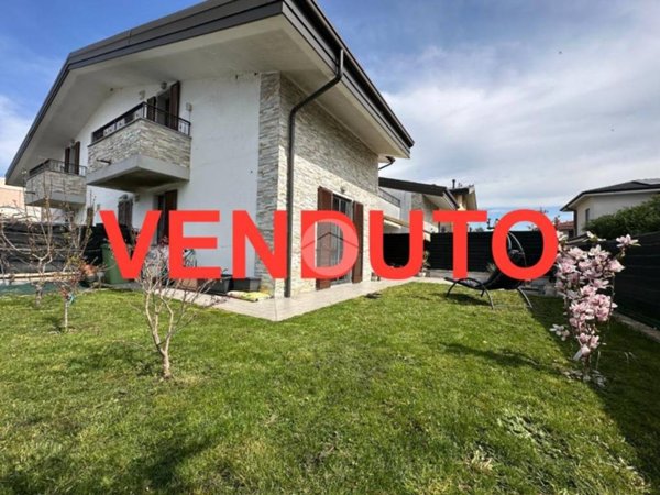 appartamento in vendita a Cambiago