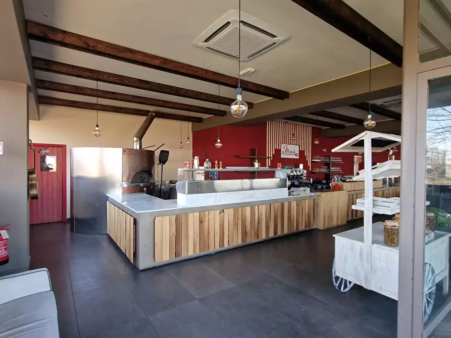 negozio in vendita a Cambiago