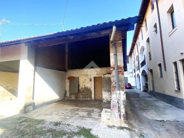 casa indipendente in vendita a Cambiago
