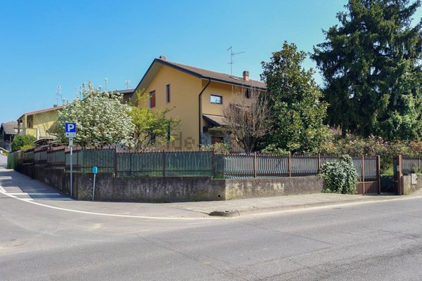 appartamento in vendita a Cambiago