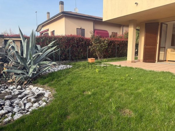 appartamento in vendita a Cambiago