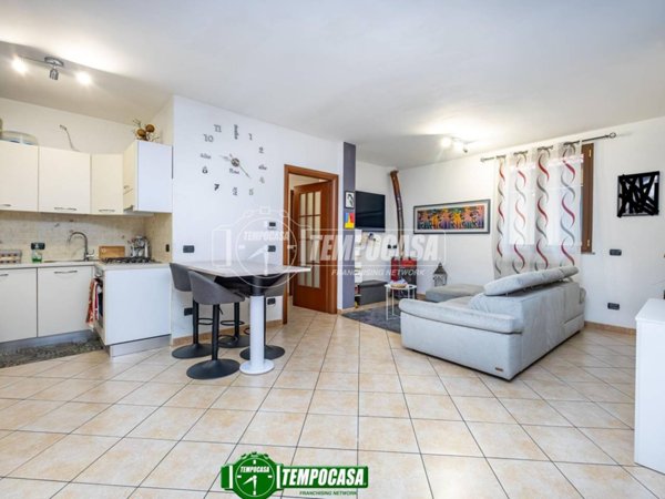 appartamento in vendita a Cambiago