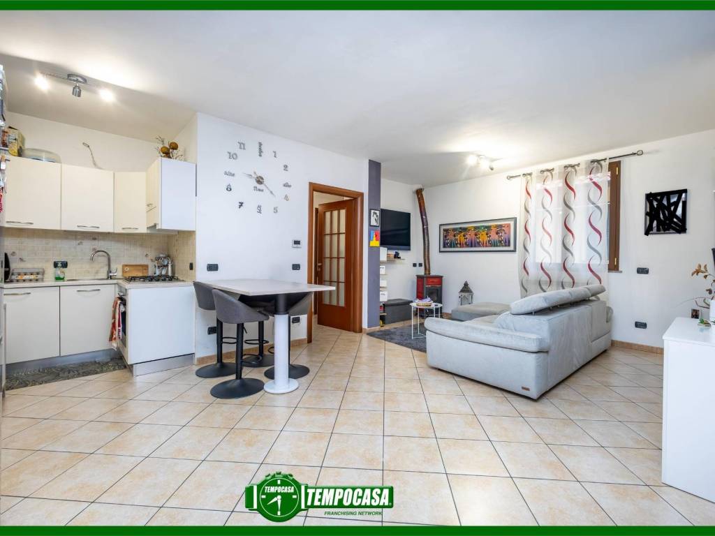 appartamento in vendita a Cambiago