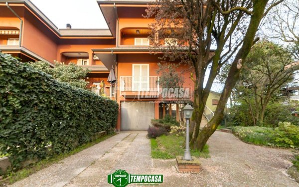 casa indipendente in vendita a Cambiago