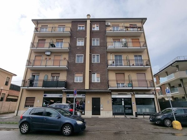 appartamento in vendita a Cambiago