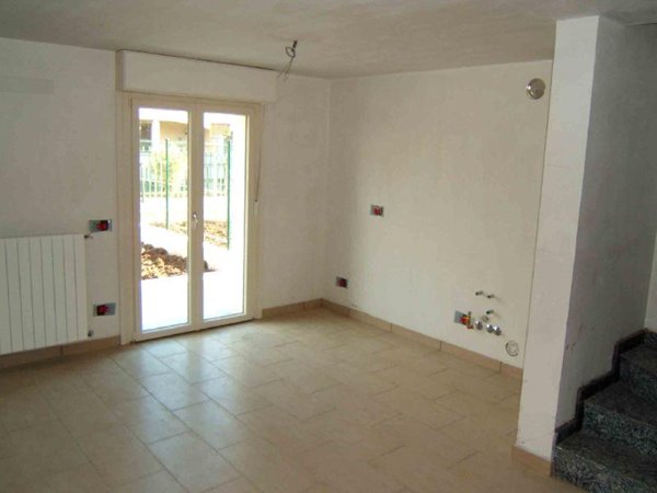 casa indipendente in vendita a Cambiago