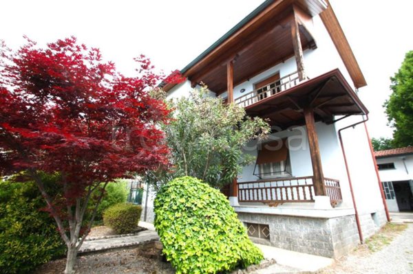 casa indipendente in vendita a Cambiago