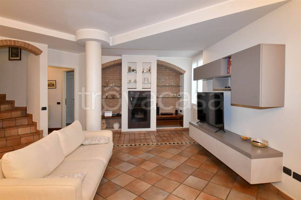 casa indipendente in vendita a Cambiago